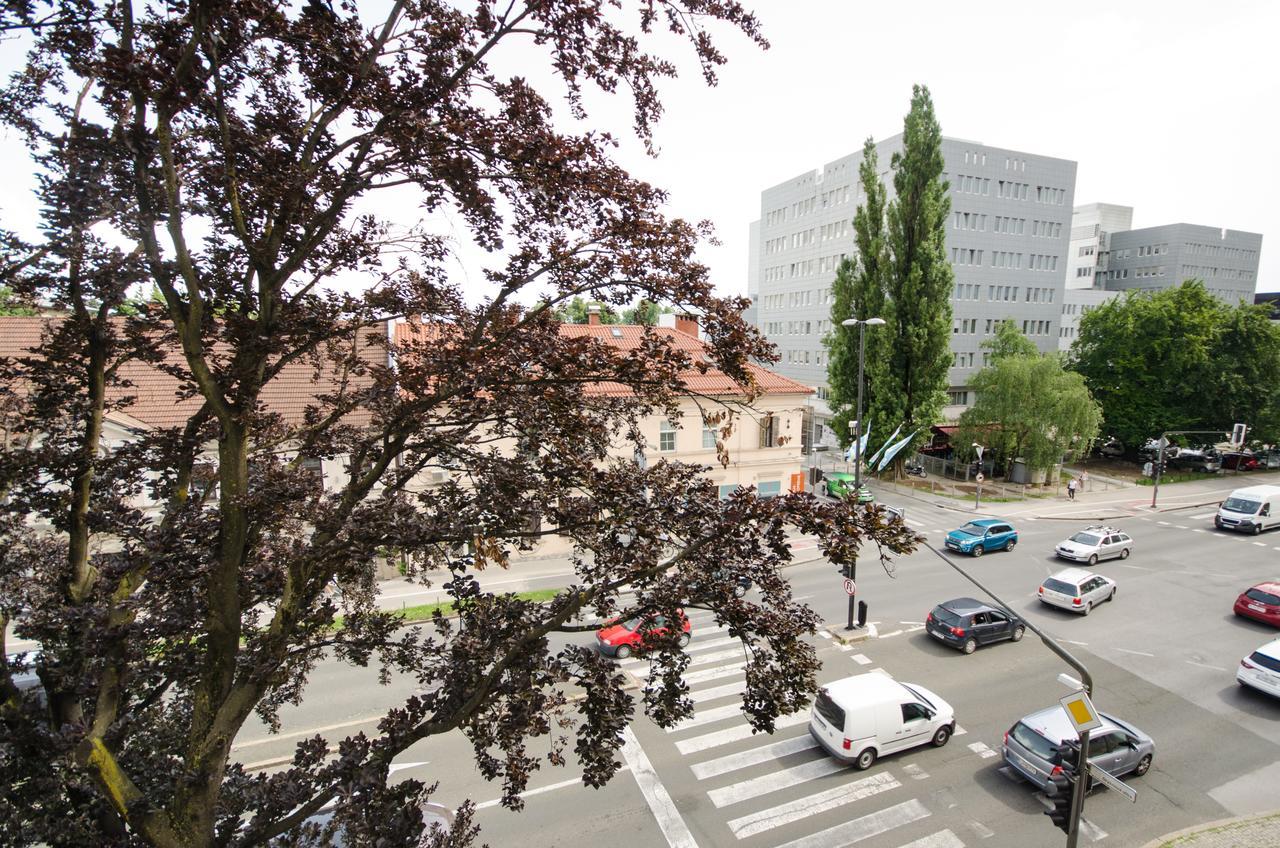 Apartment Trzaska With Free Parking Liubliana Exterior foto
