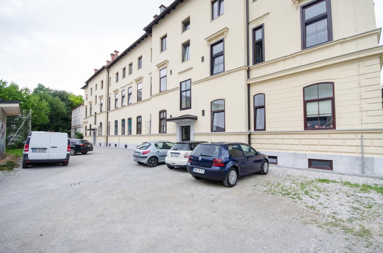 Apartment Trzaska With Free Parking Liubliana Exterior foto