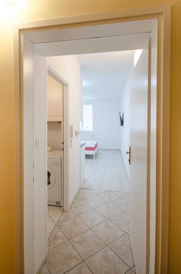 Apartment Trzaska With Free Parking Liubliana Exterior foto