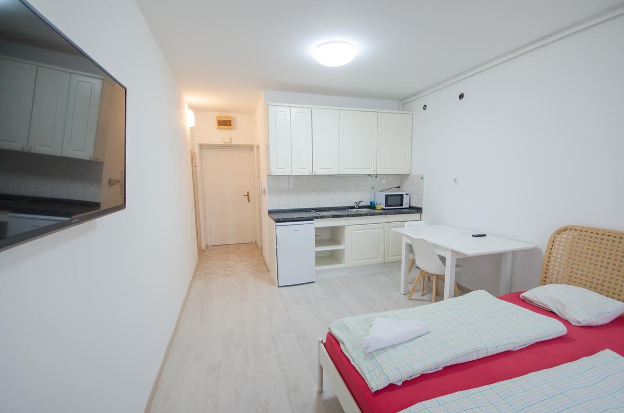 Apartment Trzaska With Free Parking Liubliana Exterior foto