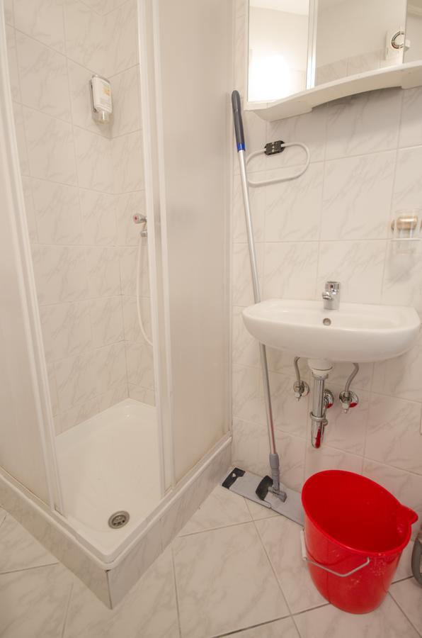 Apartment Trzaska With Free Parking Liubliana Exterior foto